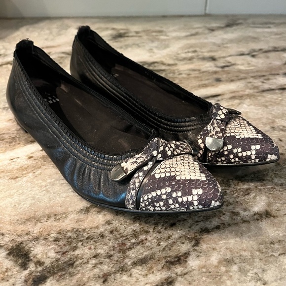 Stuart Weitzman Shoes - STUART WEITZMAN Leather Snakeskin Print Ballet Flats Black Women’s Size 7